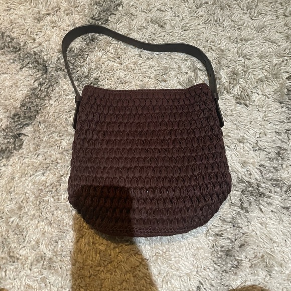 Zara Handbags - Zara raffia & leather bag